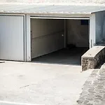 Appartement Sofaki Milos Tripití
