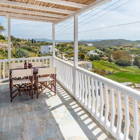 Sofaki Milos * Trypiti