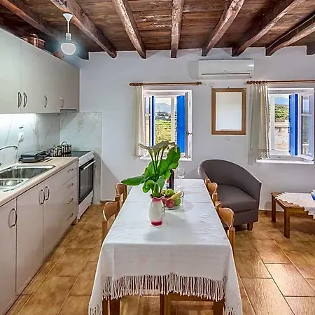 Apartment Sofaki Milos *